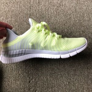 Reebok z print sneakers